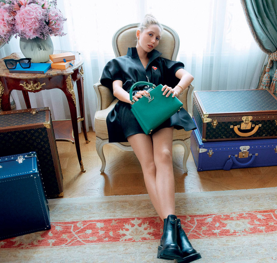 Εγγονή Κωνσταντίνου: Μία γαλαζοαίματη μοντέρνα σταχτοπούτα στην καμπάνια της Louis Vuitton