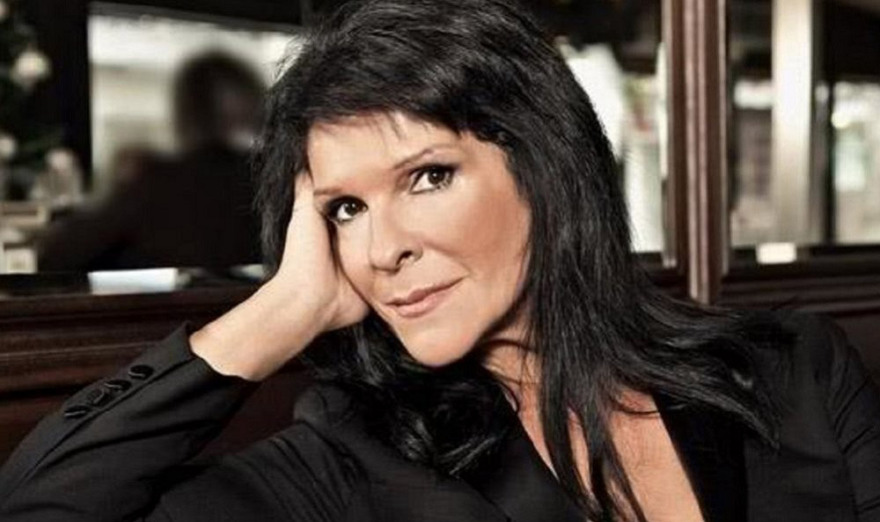 Σοφία Βόσσου: Οι δύσκολοι τελευταίοι μήνες, τα προβλήματα υγείας και η αισιόδοξη στάση της απέναντι στη ζωή