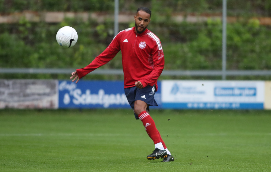 Ολυμπιακός: Η πρώτη προπόνηση στο Στανς - Δείτε φωτογραφίες