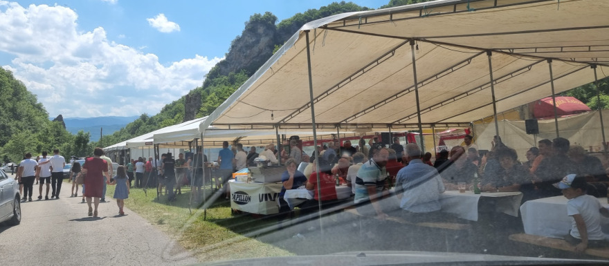 O Ραντούλιτσα αφόπλισε μεθυσμένο αστυνομικό που τον απείλησε με όπλο!