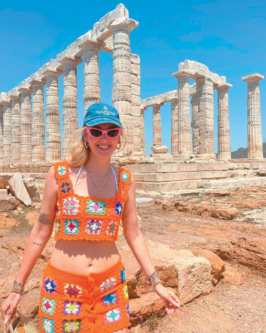 Κιάρα Φεράνι: Τι γυρεύει στην Αθήνα η βασίλισσα των influencers