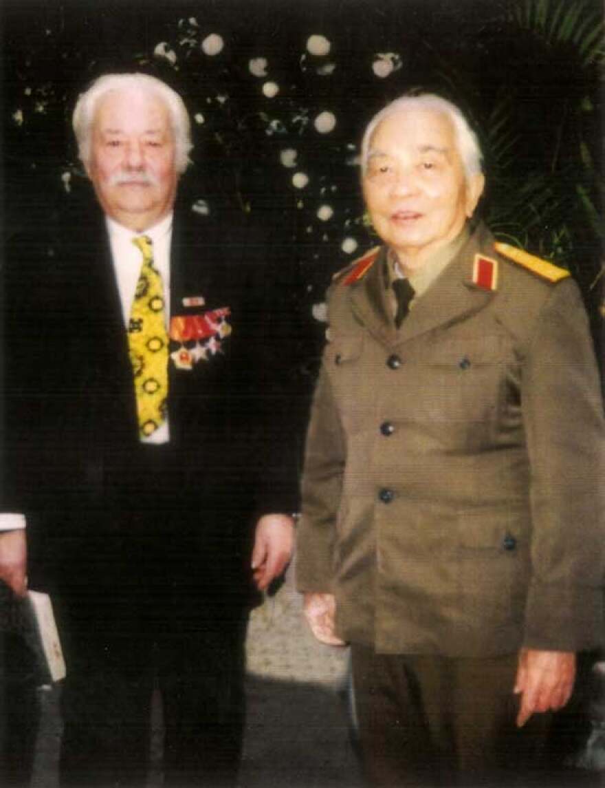 Ποιος ήταν ο πρώτος Έλληνας Βιετμίνχ που αποτεφρώνεται σήμερα στη Ριτσώνα