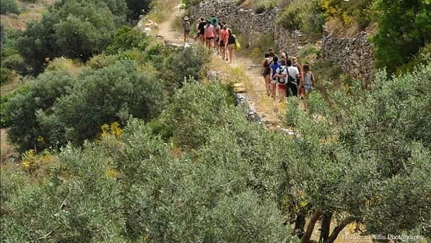 Φωτιά στην Πάρο: Πριν και μετά από την καταστροφή στο βυζαντινό μονοπάτι - Βίντεο και φωτογραφίες