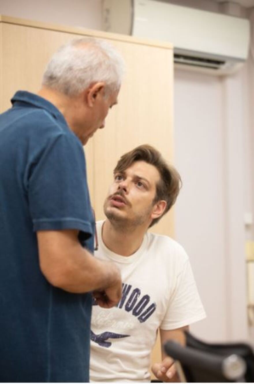 MEGA: Έρχεται η νέα δραματική σειρά «Το αύριο μας ανήκει» - Δείτε φωτογραφίες από την πρώτη ανάγνωση σεναρίου