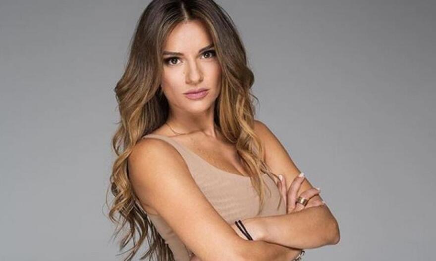 Ο Κοκλώνης κάνει ανακοινώσεις...από την Μύκονο και ο Μαραβέγιας αναζητά παρτενέρ στην ΕΡΤ