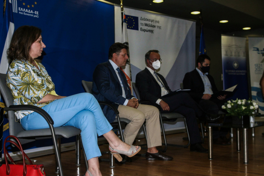 Λαμία: «Debate» με πολίτες για τα 40 χρόνια της χώρας στην ΕΕ
