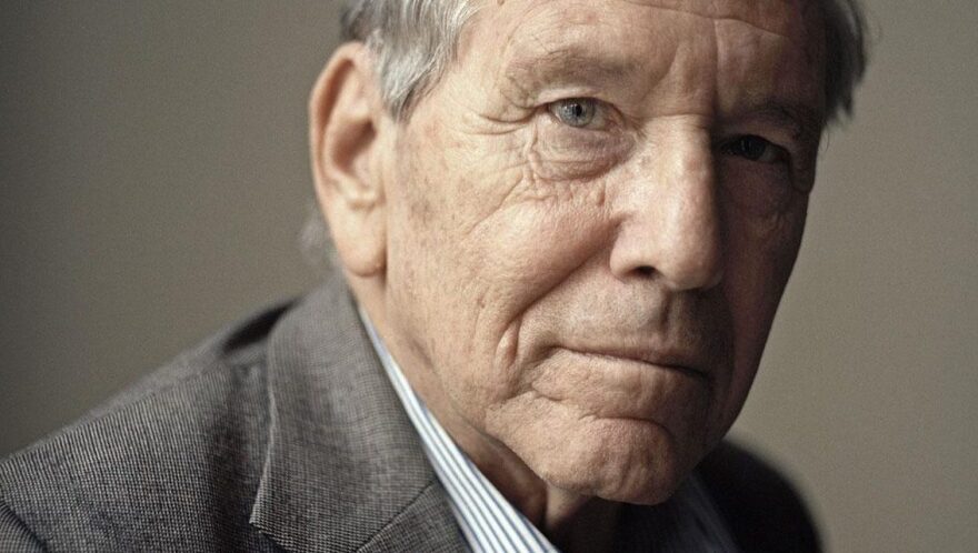 Αμος Οζ: Η ιστορία πίσω από έναν εμβληματικό συγγραφέα - Η αυτοκτονία της μητέρας, η ρήξη με την κόρη