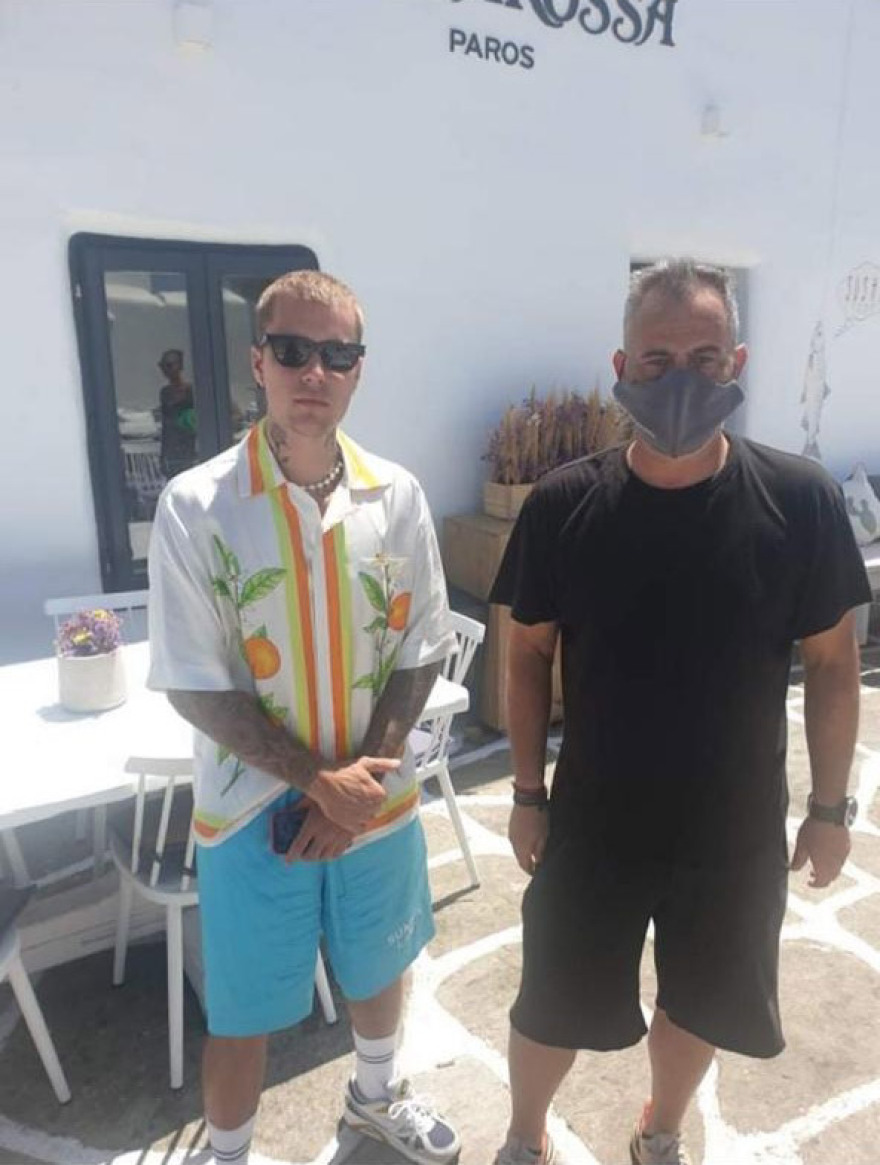 Τζάστιν Μπίμπερ: Η ακριβή κολοχτύπα που έφαγε στην Πάρο - Πόσα πλήρωσε