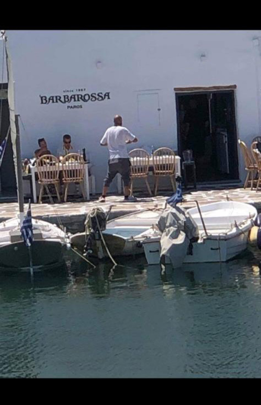 Τζάστιν Μπίμπερ: Η ακριβή κολοχτύπα που έφαγε στην Πάρο - Πόσα πλήρωσε