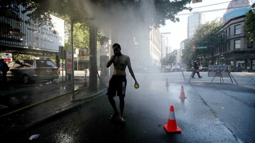 Καναδάς: Πρωτοφανές κύμα καύσωνα - Στους 49,5 βαθμούς Κελσίου ο υδράργυρος - Πάνω από 230 νεκροί