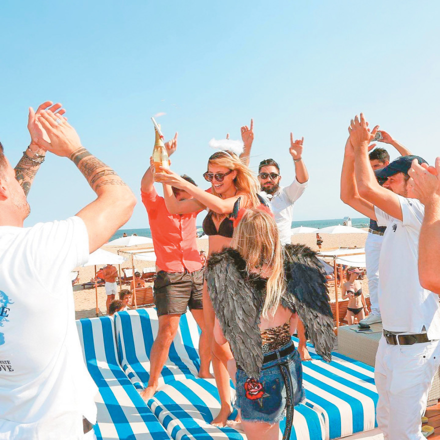 Μύκονος Summer: Big deals, αλληλοκαρφώματα και νέες επενδύσεις