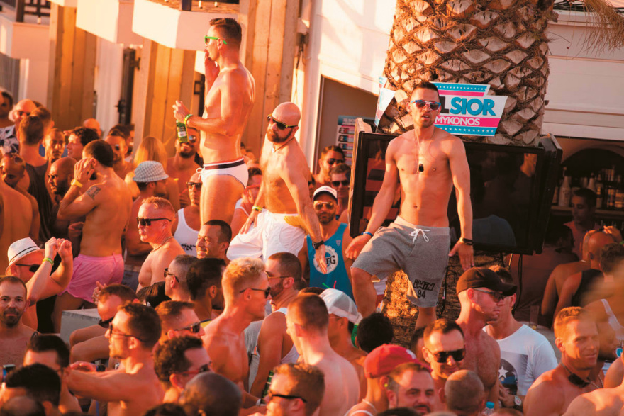 Μύκονος Summer: Big deals, αλληλοκαρφώματα και νέες επενδύσεις