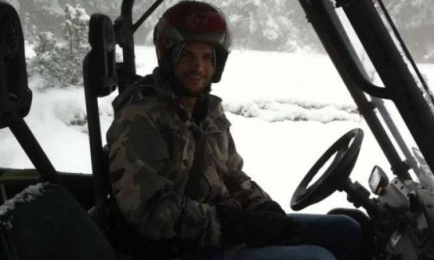 Οι Στέγγοι, η Ντέμι Μουρ και ο Άστον Κούτσερ