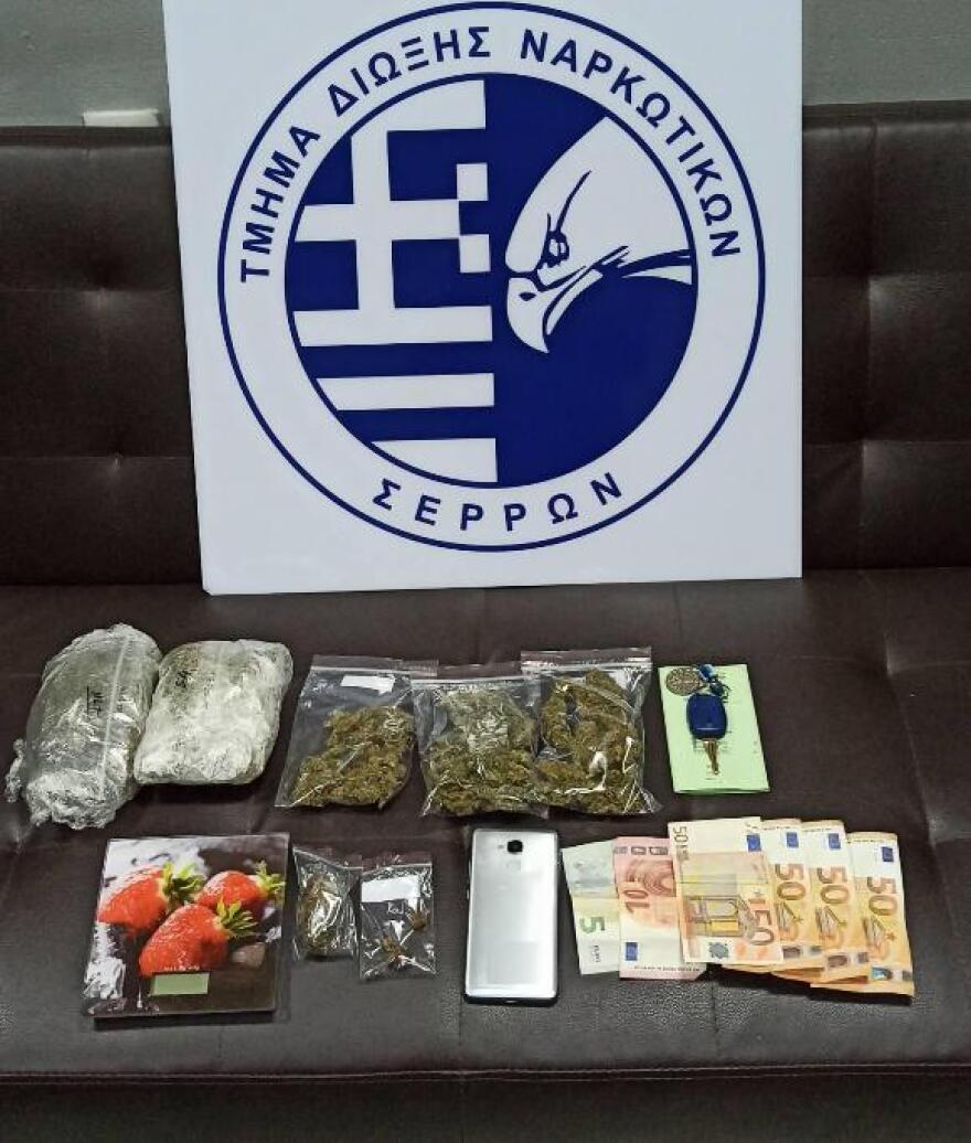 Ο «Άτλας» βρήκε ναρκωτικά σε υπόγειο και σε Ι.Χ. στις Σέρρες