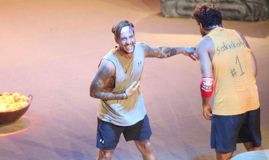 Survivor ο μεγάλος τελικός: Νικητής ο  Σάκης Κατσούλης - Μικρότερη της μονάδας η διαφορά ανάμεσα στους φιναλίστ - Δείτε φωτογραφίες και βίντεο