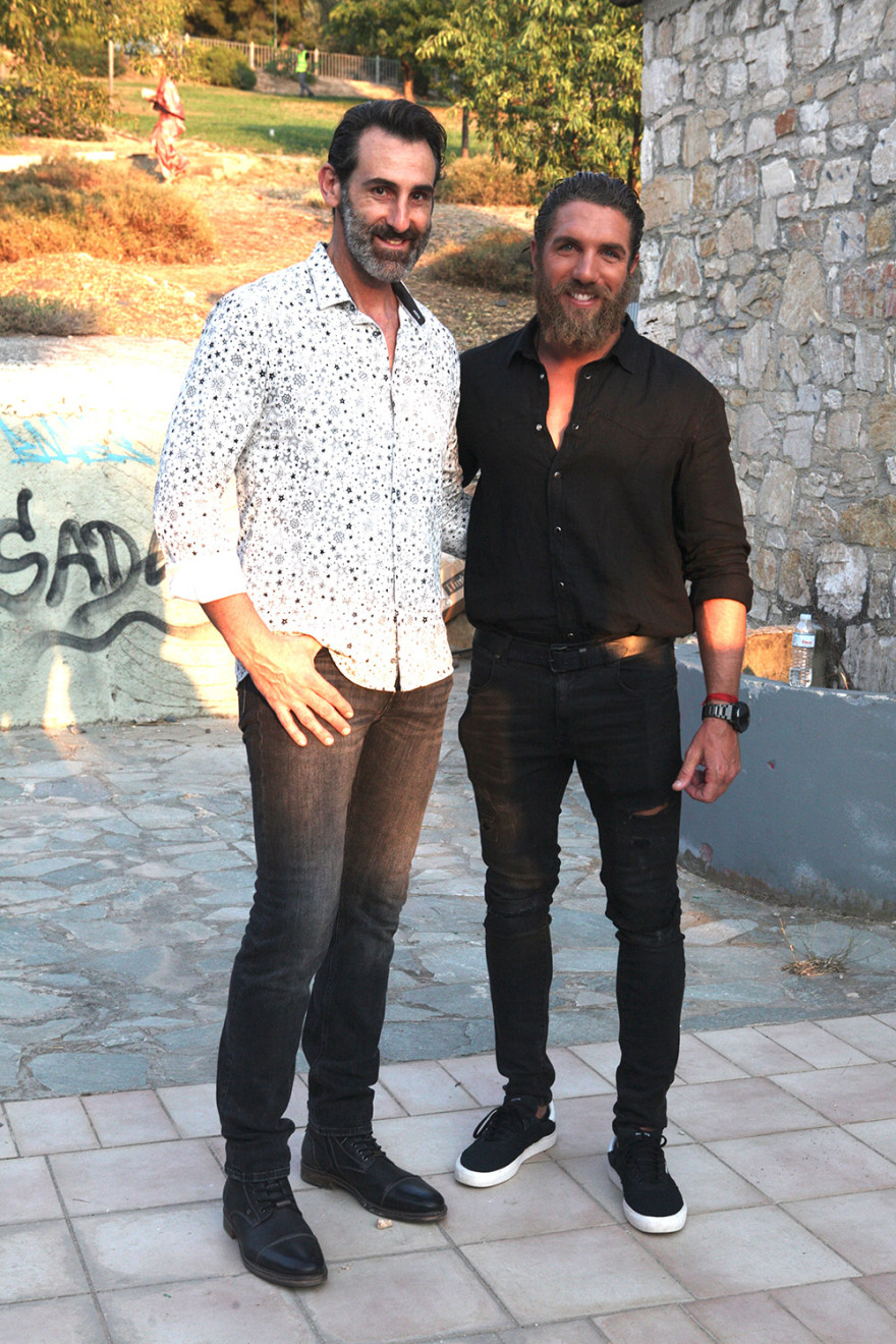 Survivor ο μεγάλος τελικός: Νικητής ο  Σάκης Κατσούλης - Μικρότερη της μονάδας η διαφορά ανάμεσα στους φιναλίστ - Δείτε φωτογραφίες και βίντεο