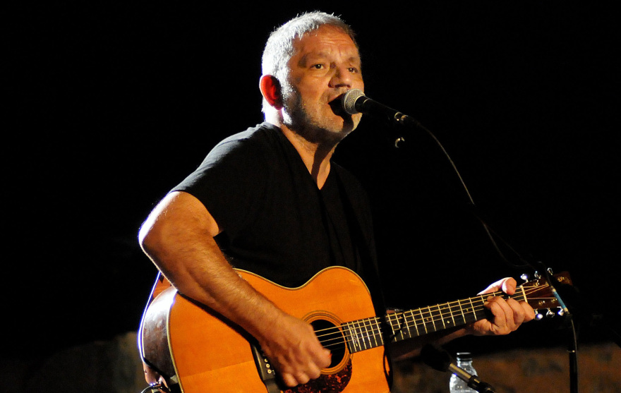 Καλοκαιρινή περιοδεία του Νίκου Πορτοκάλογλου σε όλη την Ελλάδα