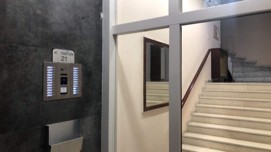 Καλλιθέα: Θρίλερ με νεκρό ζευγάρι ηλικιωμένων σε διαμέρισμα - Φωτογραφίες