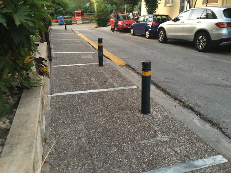 Ληστεία σε σούπερ μάρκετ στην Καισαριανή -  Πυροβόλησαν πολίτη στα πόδια 