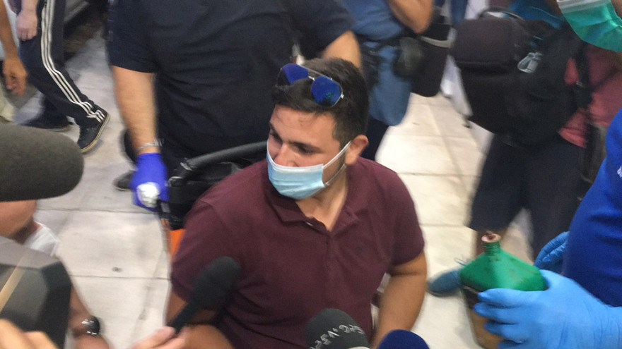 Ληστεία σε σούπερ μάρκετ στην Καισαριανή -  Πυροβόλησαν πολίτη στα πόδια 