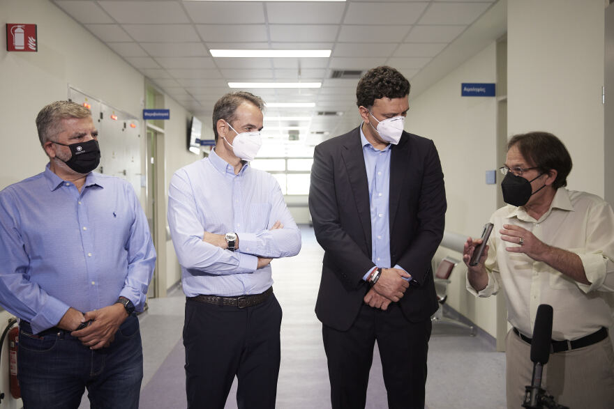 Μητσοτάκης: Το 99% των πολιτών με κορωνοϊό που νοσηλεύτηκαν ή πέθαναν ήταν ανεμβολίαστοι