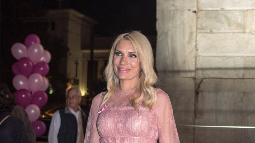 Η πρωταθλήτρια Σταματίνα Τσιμτσιλή και η δοτική Κατερίνα Καινούργιου