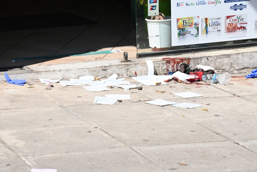 Επίθεση με μαχαίρι στου Ζωγράφου: «Ελάτε, έχω μαχαιρώσει κόσμο», φώναζε ο 54χρονος που το είχε «σκάσει» από το Δαφνί