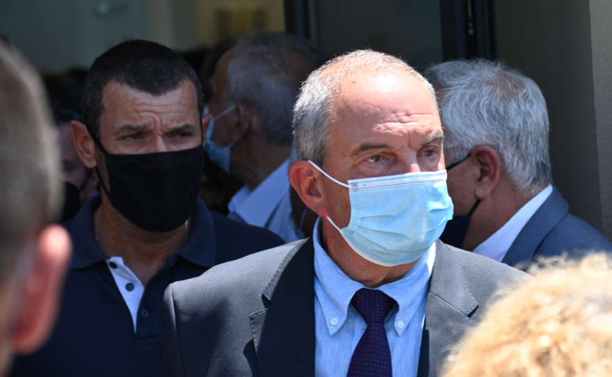 Συγγενείς και φίλοι είπαν το τελευταίο «αντίο» στον Βασίλη Τοκάκη