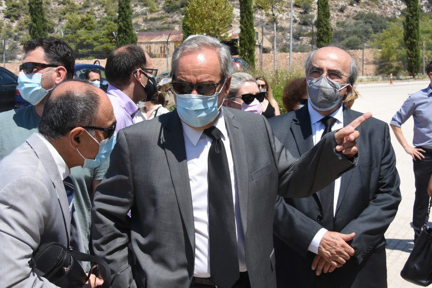 Συγγενείς και φίλοι είπαν το τελευταίο «αντίο» στον Βασίλη Τοκάκη