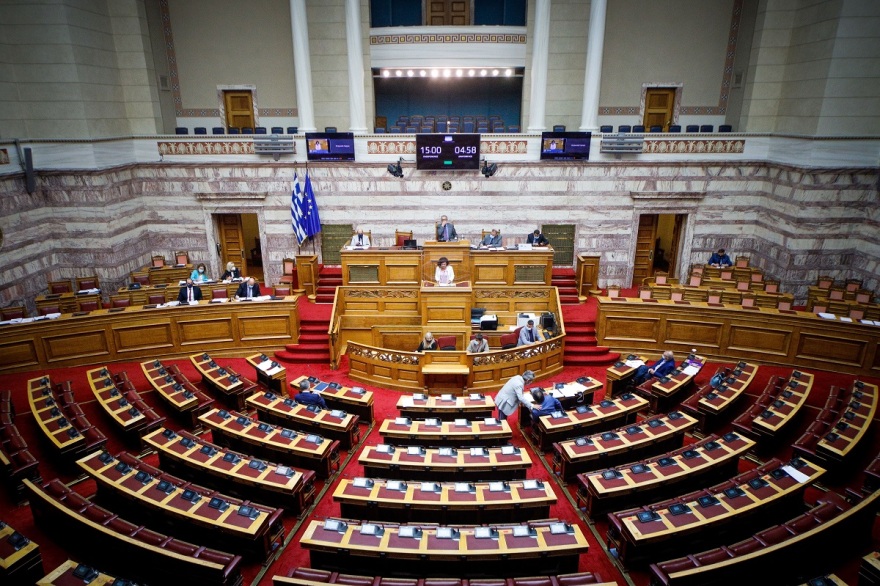 Η πειθώ το μεγαλύτερο όπλο για να χτιστεί το τείχος ανοσίας - Με φειδώ οι περιορισμοί 