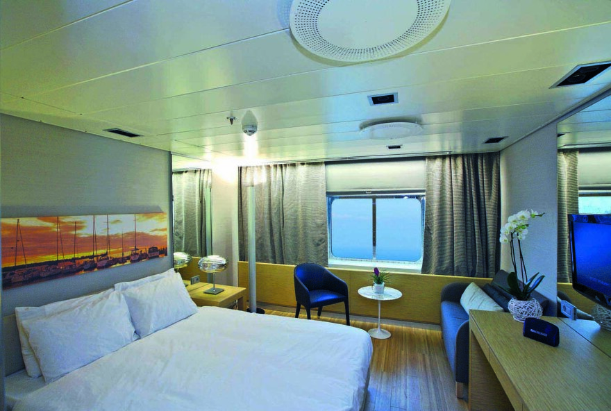 Η απόλυτη εμπειρία διακοπών ξεκινά στα πλοία της Blue Star Ferries!