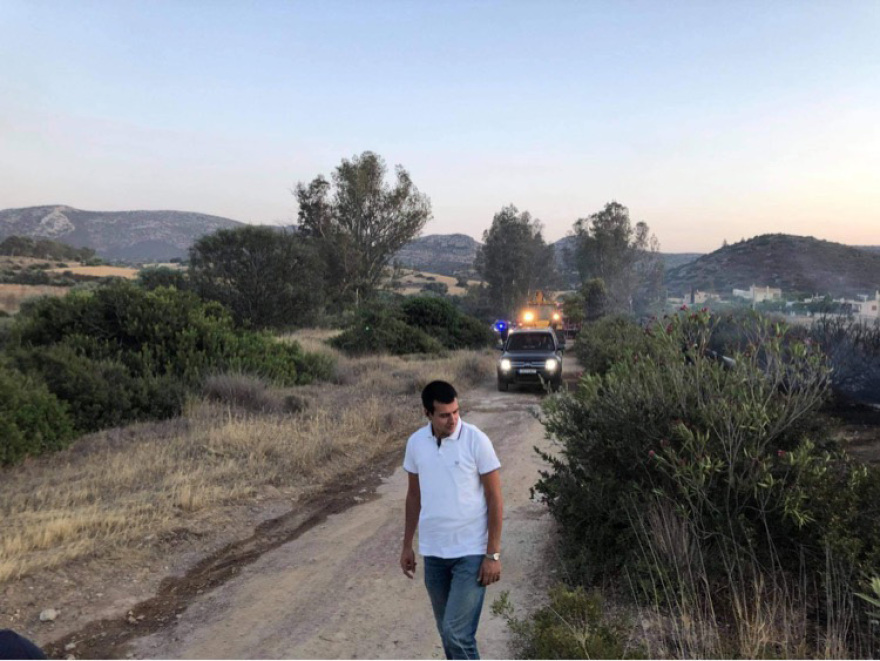 Οριοθετήθηκε η φωτιά στην Ανάβυσσο -  Εκκενώθηκε προληπτικά ο οικισμός Καταφύγι