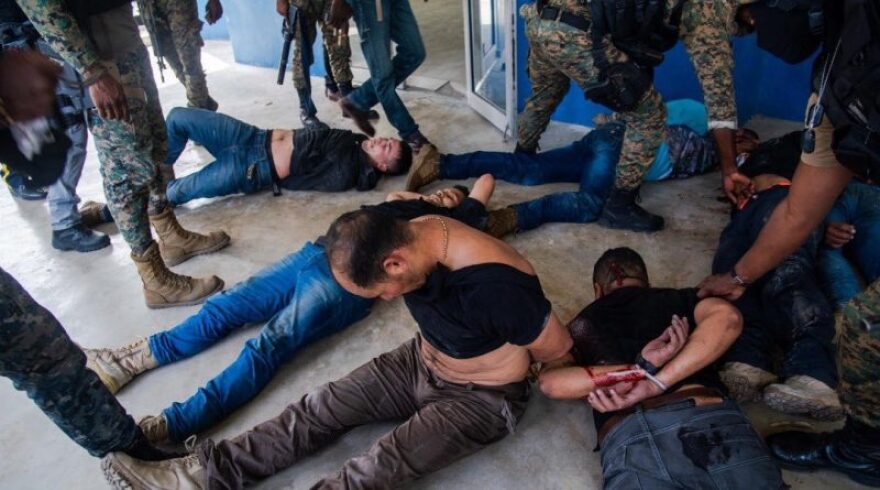 Αϊτή: Δεκαεπτά άτομα συνελήφθησαν ως ύποπτοι για τη δολοφονία του προέδρου Μοΐζ