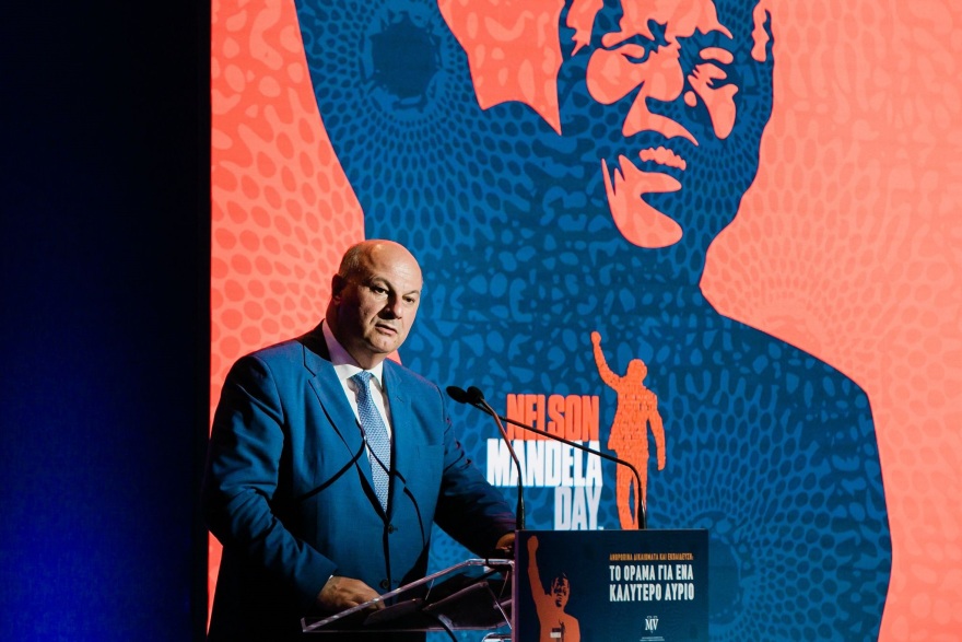 Μαριάννα Β. Βαρδινογιάννη: Κάθε άνθρωπος στον πλανήτη έχει τη δύναμη να μεταμορφώσει τον κόσμο με το αποτύπωμά του