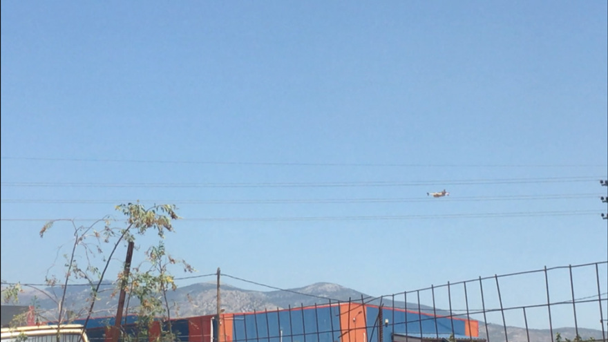 Πολλαπλά πύρινα μέτωπα: Συναγερμός στα Στύρα με μήνυμα στο 112 - Στη μάχη και το ρωσικό θηρίο Beriev