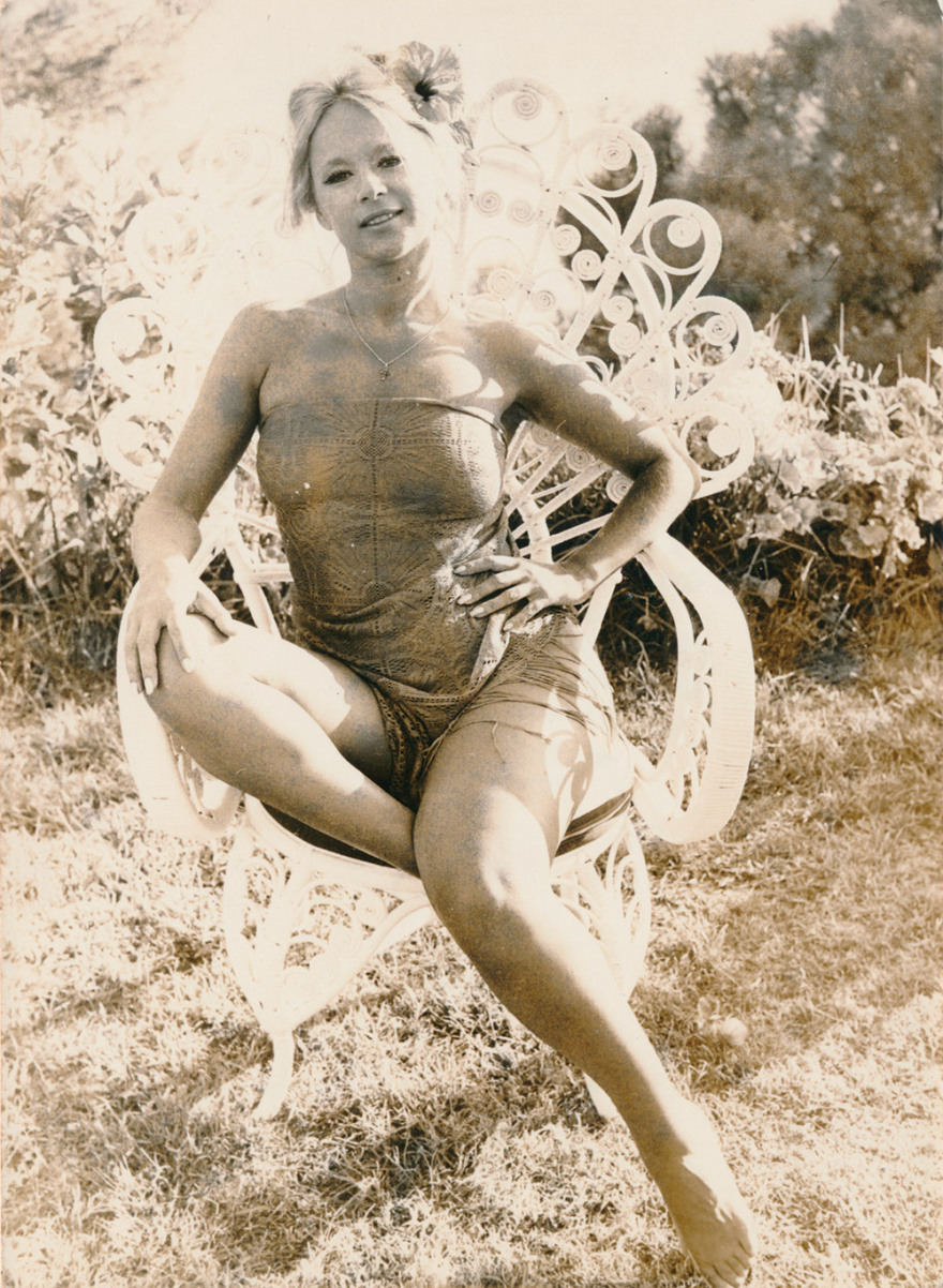 Τα καλοκαίρια της Αλίκης: Οι παρέες, η δίαιτα, τα ταξίδια και το ξαφνικά άδειο σπίτι