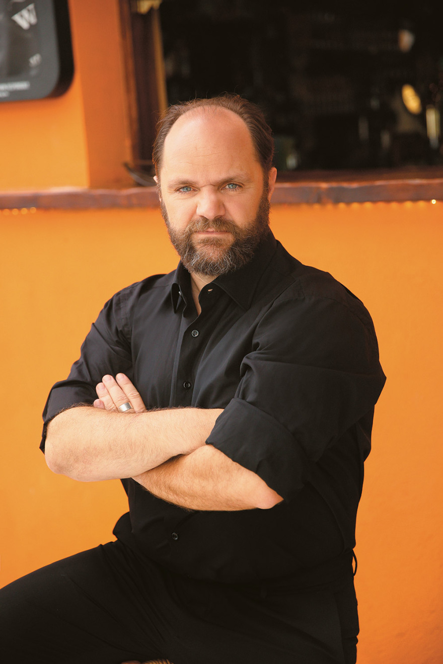 Μάκης Παπαδημητρίου: «Έκανε ένα μπραφ ο χρόνος κι έγινα κάποιος άλλος»