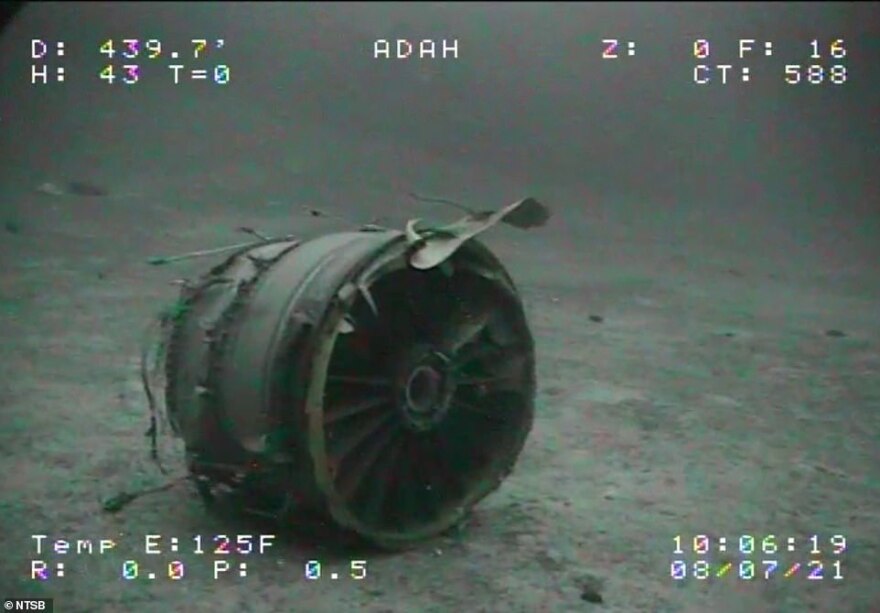 Χαβάη: Φοβερές φωτογραφίες από τα συντρίμμια Boeing 737 στον βυθό του Ειρηνικού Ωκεανού