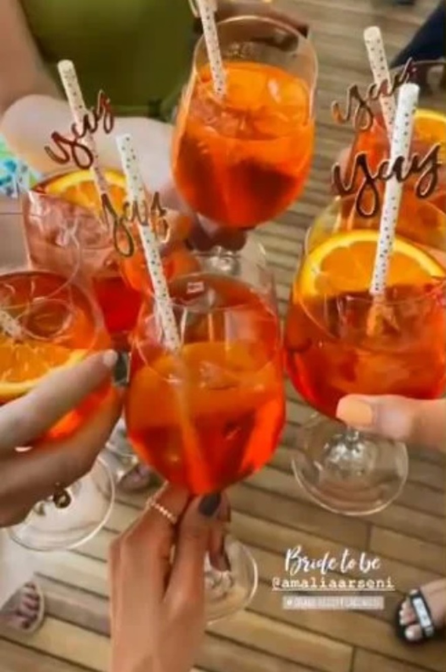 Παντρεύεται η κόρη του Γεράσιμου Αρσένη και της Λούκας Κατσέλη, Αμαλία