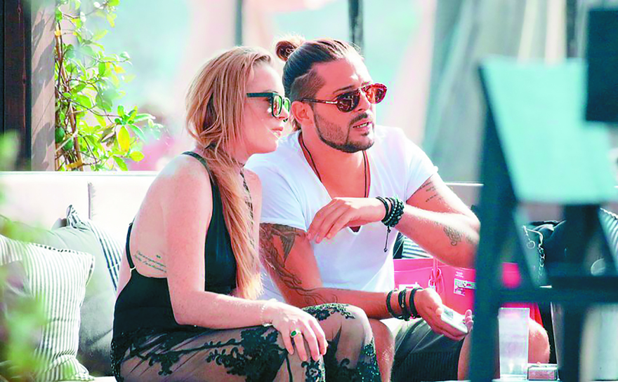 Σε πλειστηριασμό το «Avenue»: Τα χαμένα «τρόπαια» (και οι έρωτες) του Ντένη Παπαγεωργίου