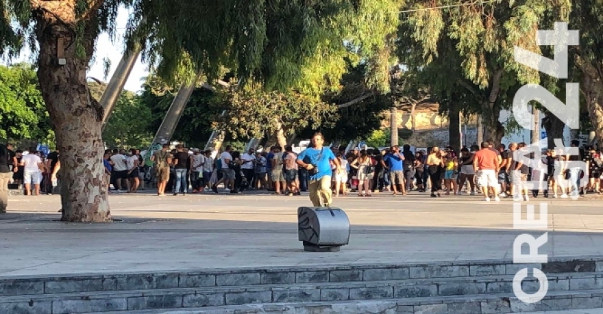 Συγκεντρώσεις και πορείες αντιεμβολιαστών και σε Θεσσαλονίκη - Ηράκλειο