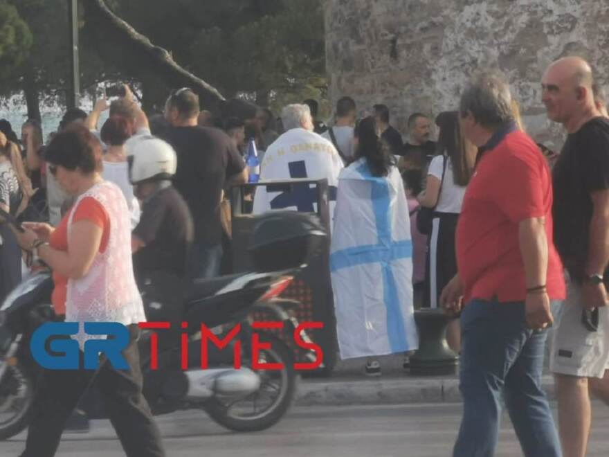 Συγκεντρώσεις και πορείες αντιεμβολιαστών και σε Θεσσαλονίκη - Ηράκλειο