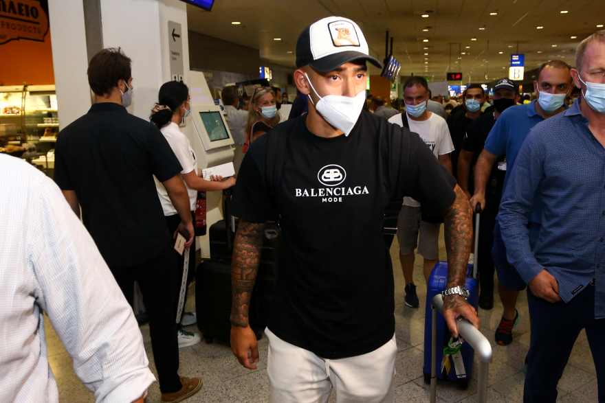 ΑΕΚ: Στην Αθήνα ο Αραούχο - Οι πρώτες του δηλώσεις 