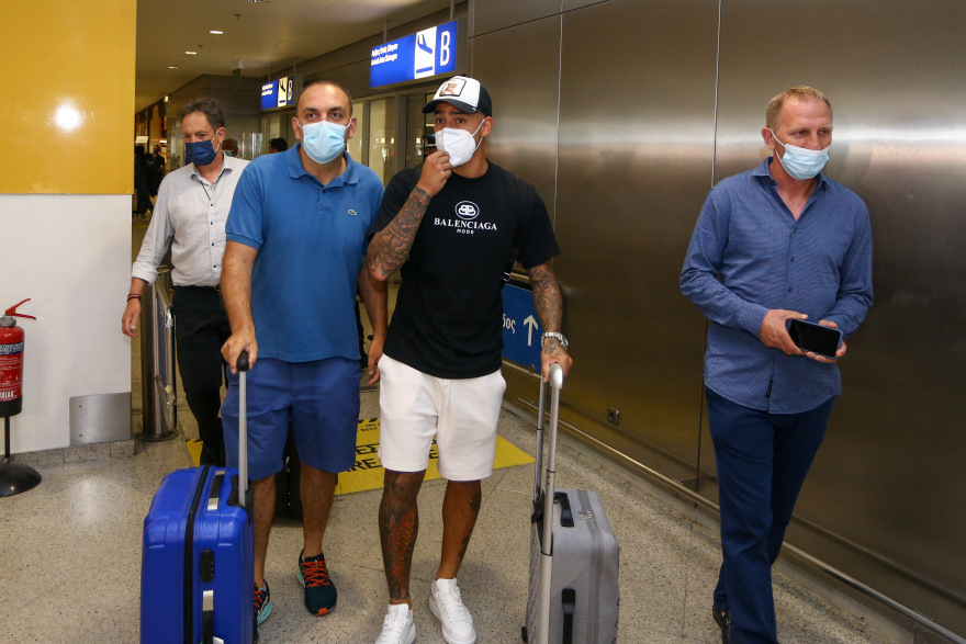 ΑΕΚ: Στην Αθήνα ο Αραούχο - Οι πρώτες του δηλώσεις 