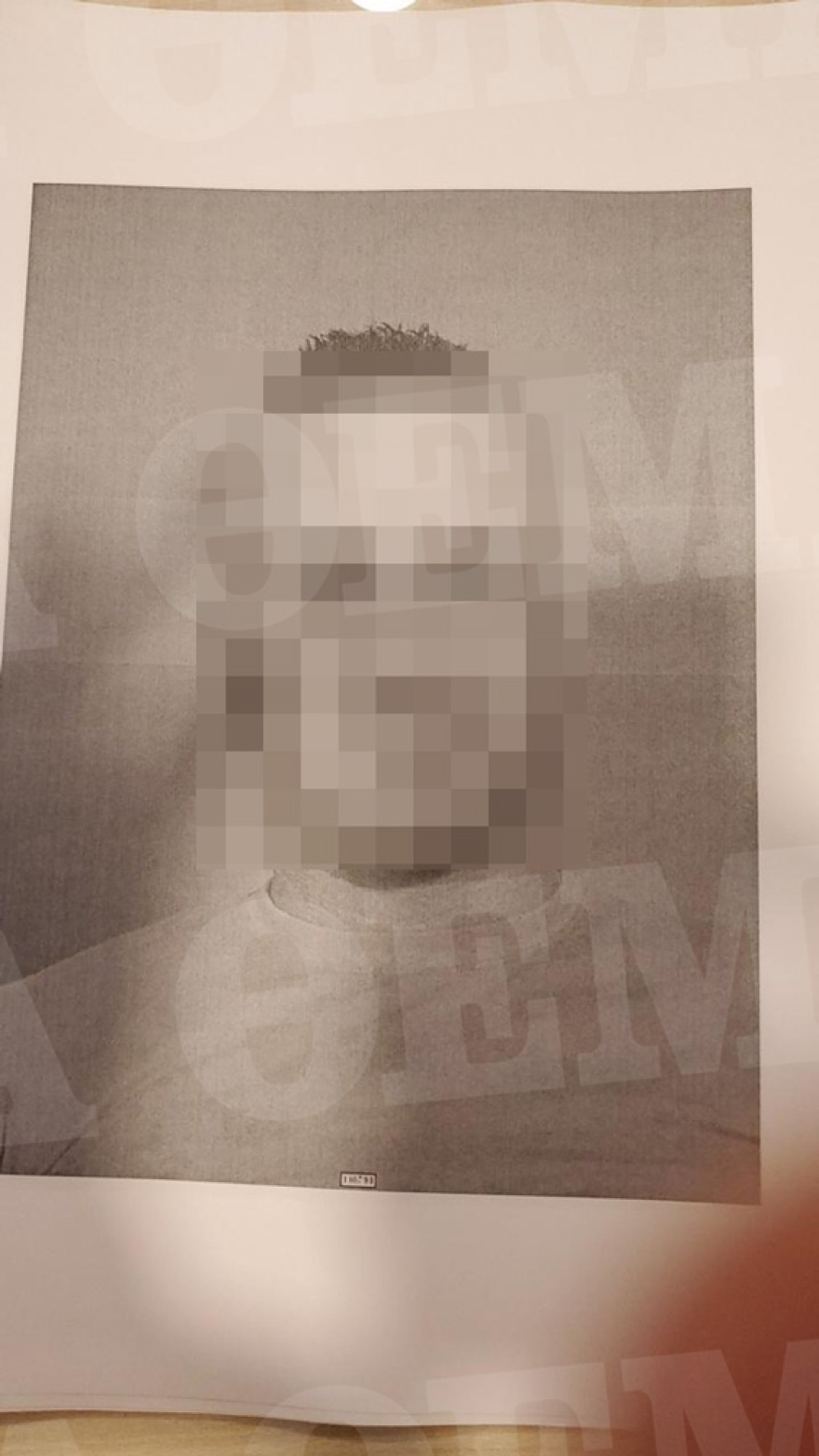 Βίντεο ντοκουμέντο: Δείτε καρέ - καρέ πώς Γάλλος «ταχυδακτυλουργός» κλέβει πανάκριβο ρολόι τουρίστριας 