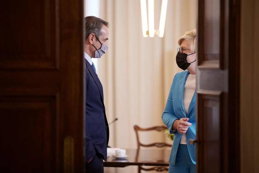 Mητσοτάκης στην Λιθουανή πρωθυπουργό: Αλληλεγγύη και τεχνογνωσία στις μεταναστευτικές ροές