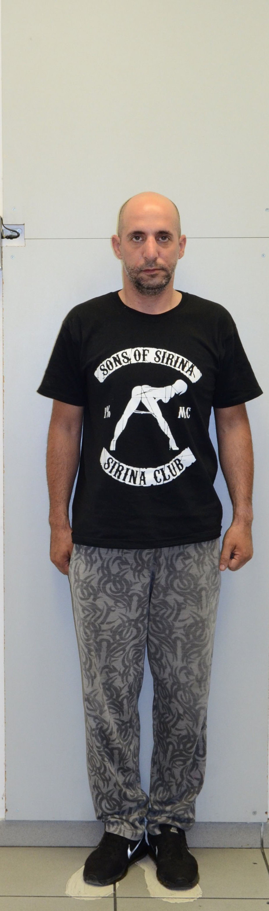 Ηλιούπολη: Η ΕΛΑΣ δίνει φωτογραφία του πρώην αστυνομικού - Ψάχνουν κι άλλα θύματα του 39χρονου που εξέδιδε τη 19χρονη