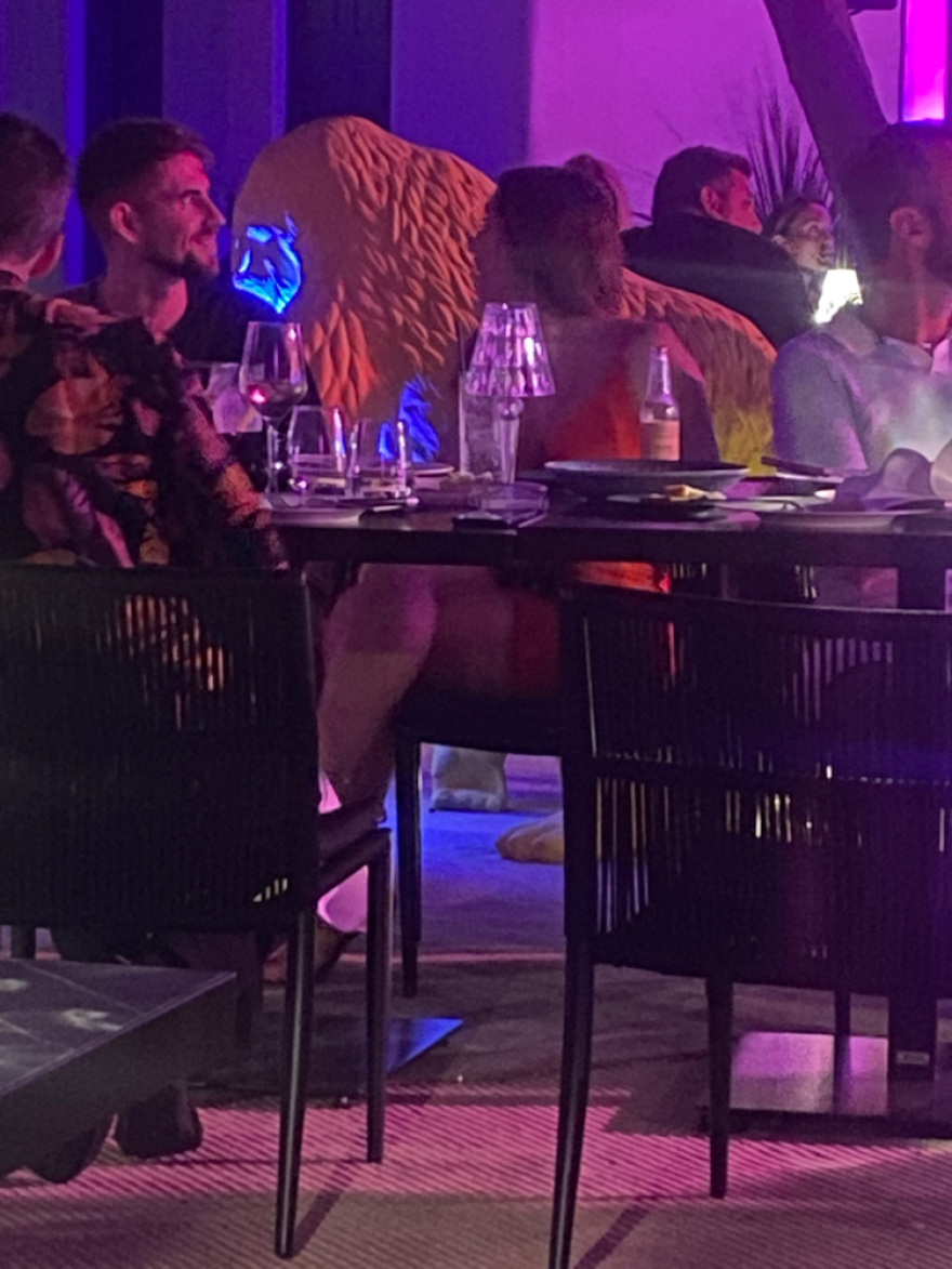 Μύκονος: Το γλέντι του Ραμαζότι με τον Ρέμο, τα αυτόγραφα και ο Ζορζίνιο