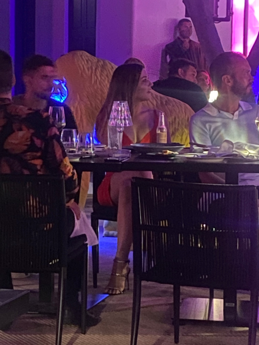 Μύκονος: Το γλέντι του Ραμαζότι με τον Ρέμο, τα αυτόγραφα και ο Ζορζίνιο