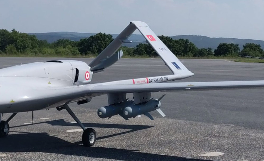 Η Αλβανία αγοράζει drones από την Τουρκία